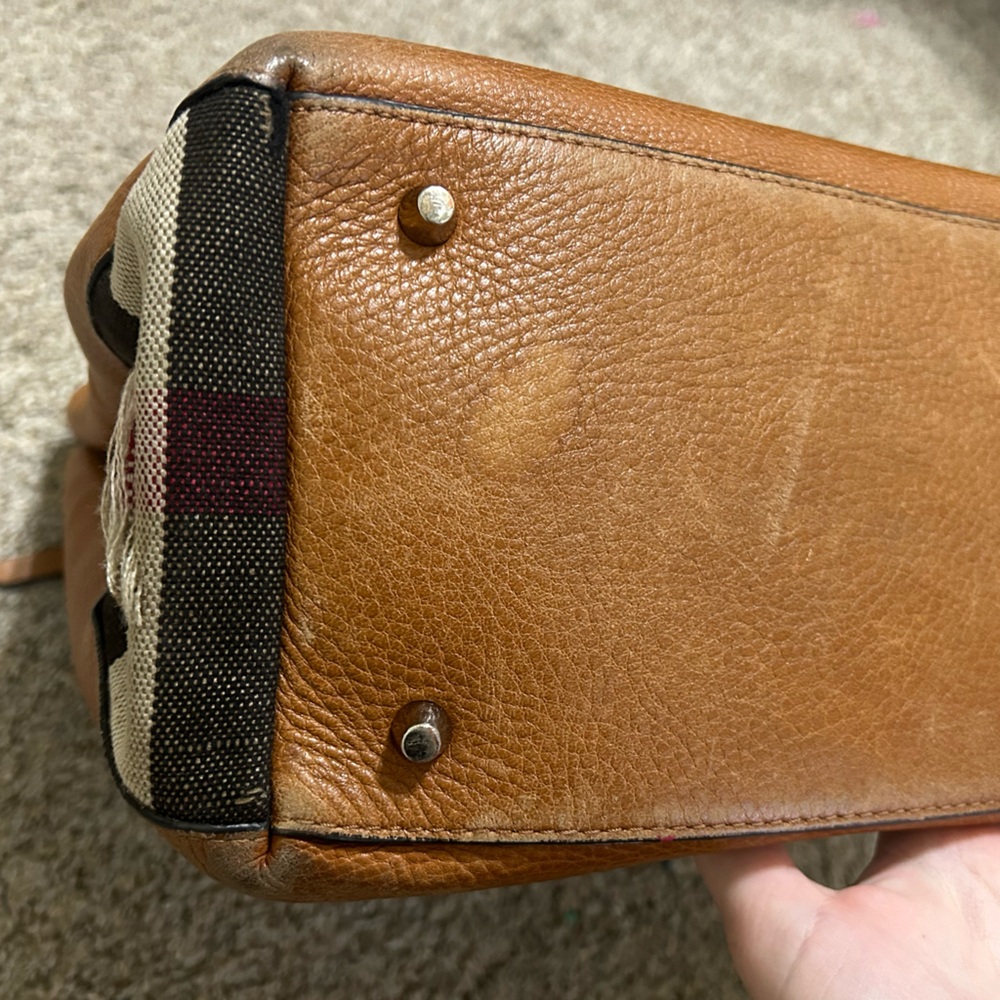 Burberry Calfskin House Check Maidstone Medium Brown Shoulder Bag Authentic Tote - Picture 13 of 16